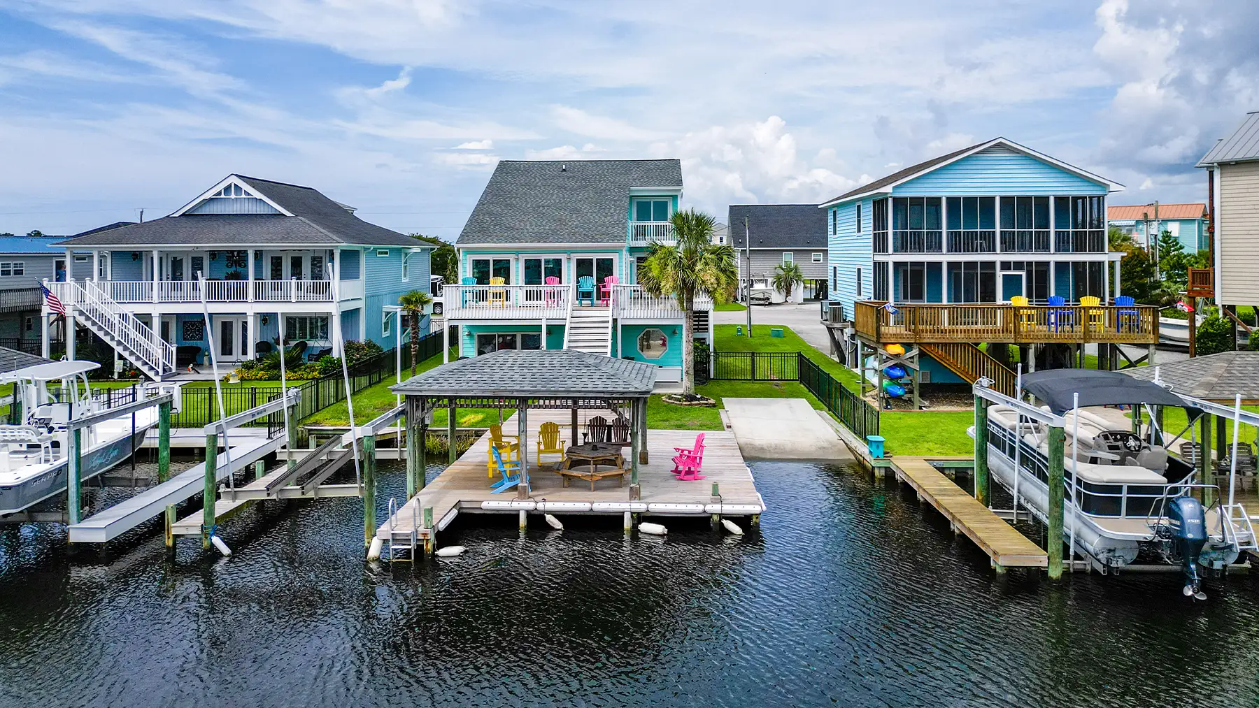 Surf City - homes along the water