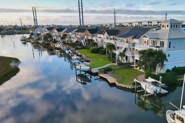 Homes and docks along a Surf City waterway